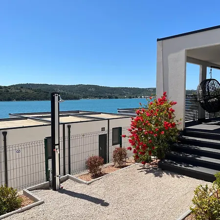 Bella Homes Semesterbostad Tisno