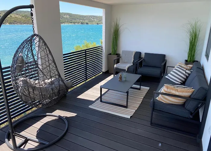 Bella Homes Holiday home