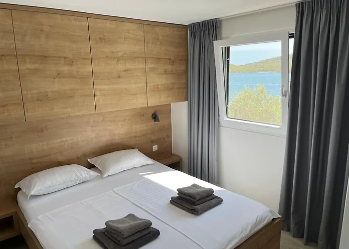 Bella Homes Nyaraló